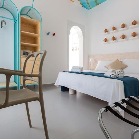 Bed and Breakfast L'Uomo E Il Mare à Gallipoli Extérieur photo