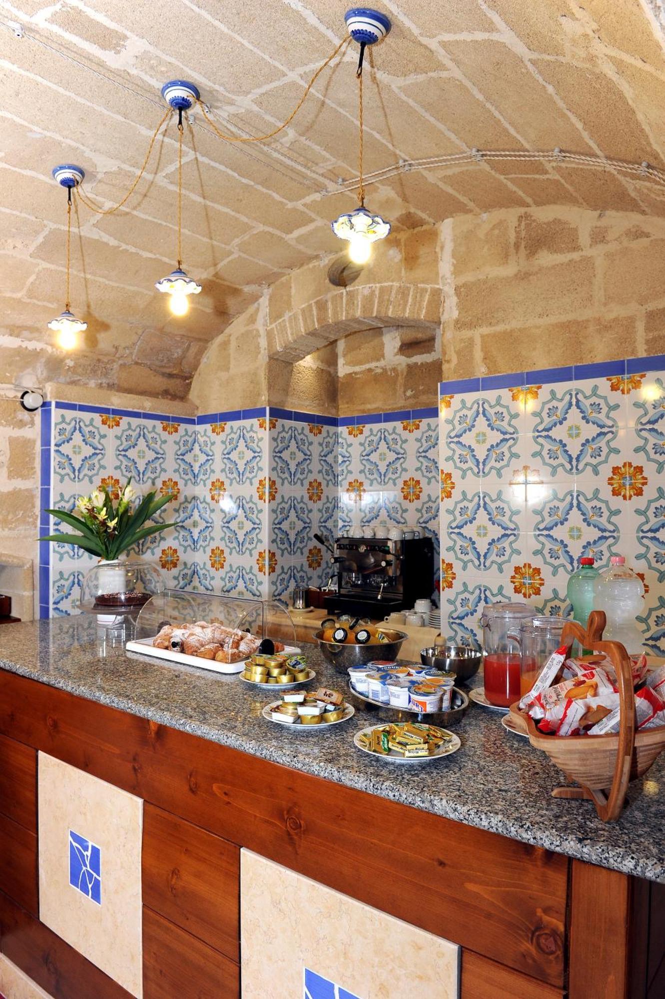 Bed and Breakfast L'Uomo E Il Mare à Gallipoli Extérieur photo